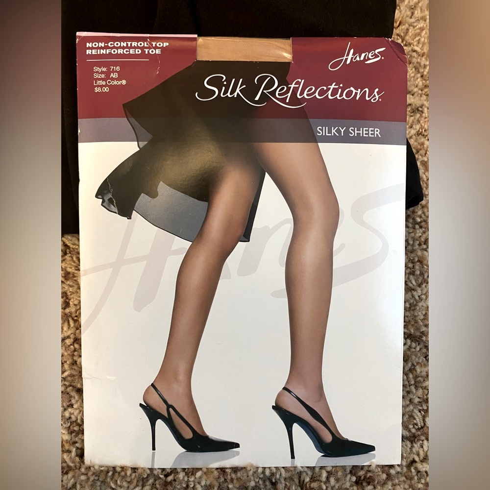 🔴10/$10! Hanes Silk Reflections Pantyhose
